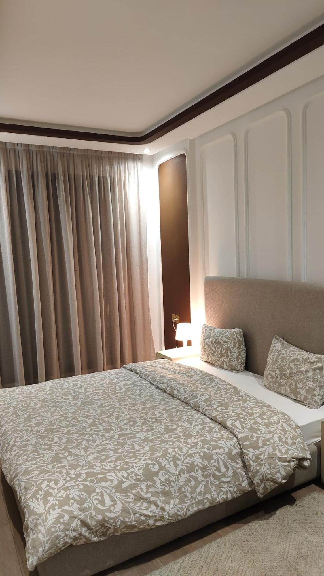 Unocapital Apartahotel *